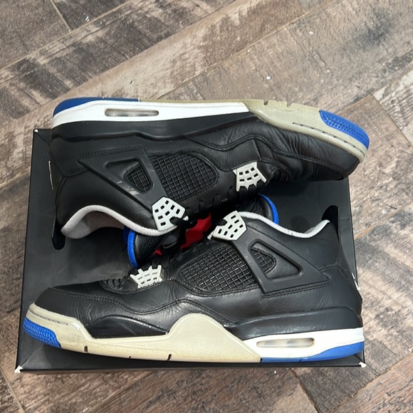 Jordan 4 alternate motorsports - Picture 2 of 9